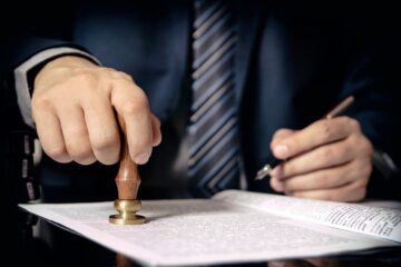 Schenkungssteuerpflicht: Nichtbelehrung bei Beurkundung eines Schenkungsvertrags