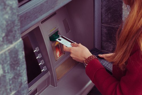 Gefälligkeitsverhältnis - Erblasserin gibt Vertrauensperson EC-Karte mit PIN - Barabhebungen